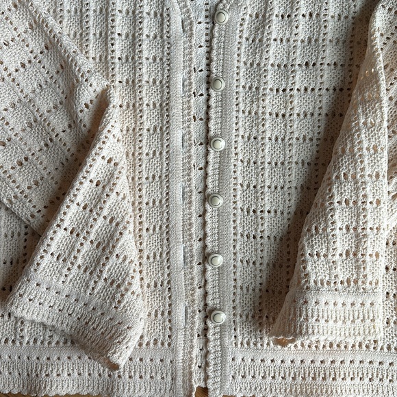 St. John Crochet Knit Cardigan Sweater - Picture 4 of 4